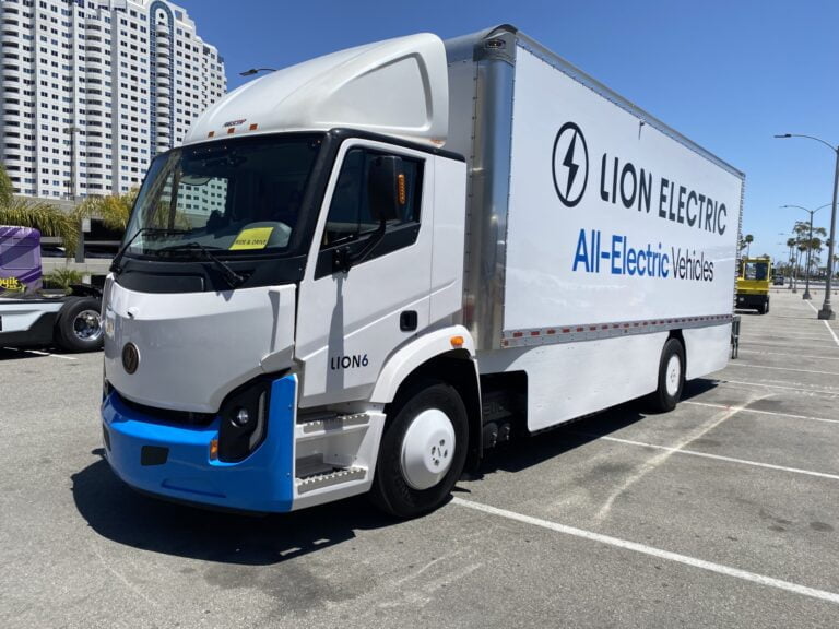 Lion continúa acelerando las entregas de camiones eléctricos
