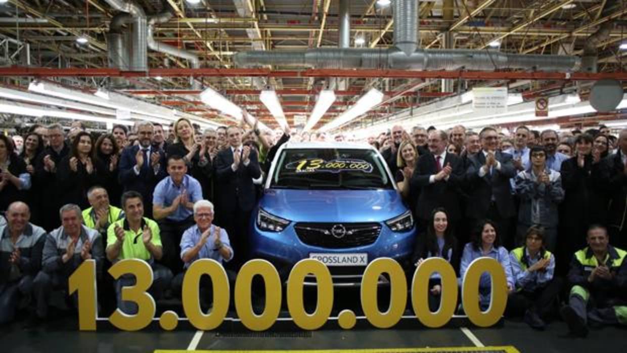 Cuántos trabajadores tiene Opel