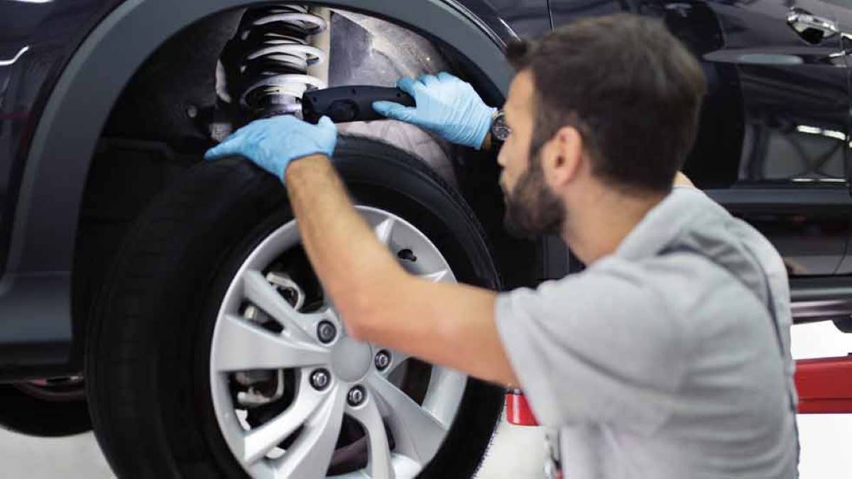 Cuánto duran los amortiguadores de un coche