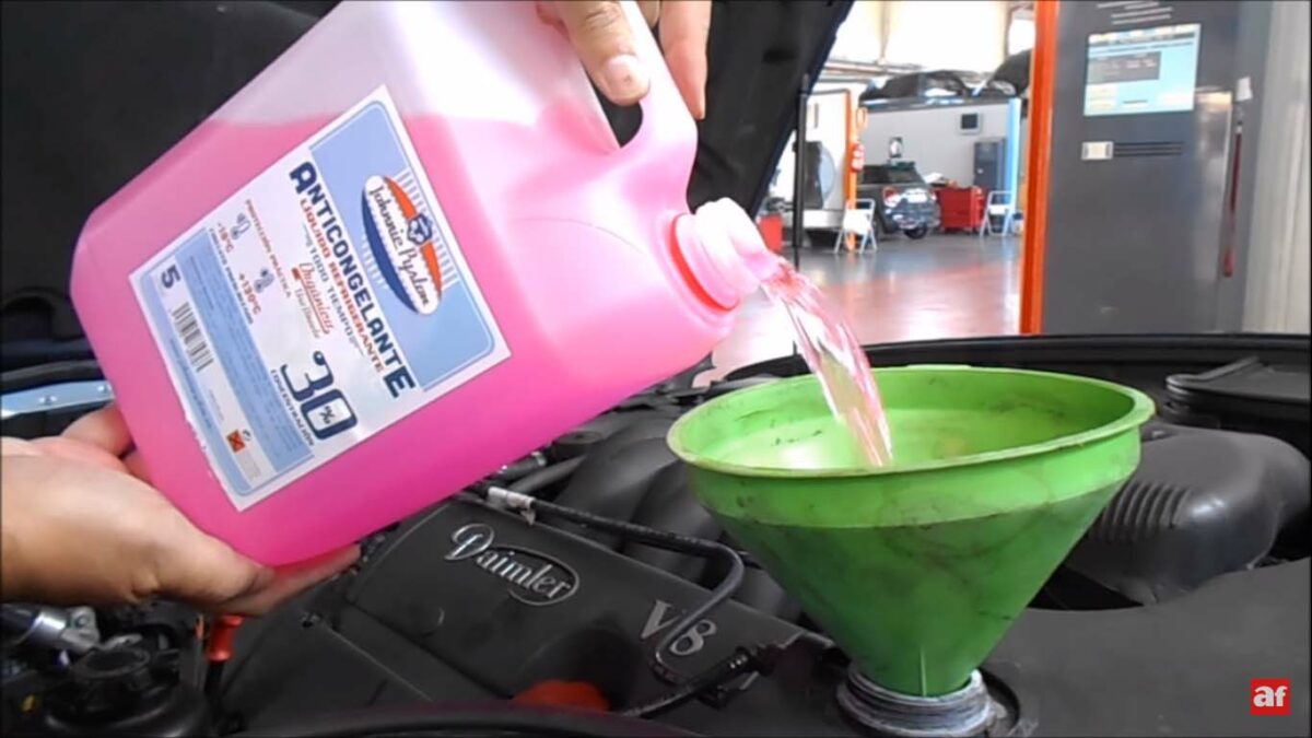 ¿Qué es el antifreeze y para qué sirve?