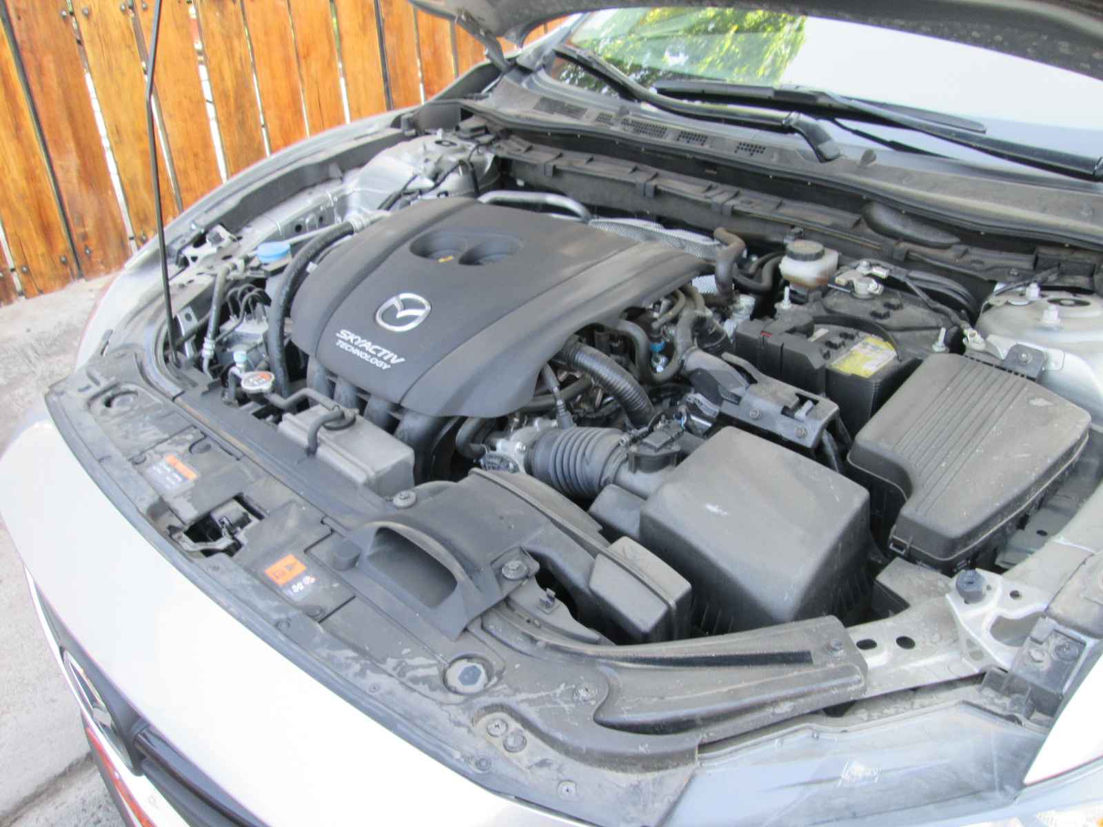 Qué motor tiene el Mazda 6 2015