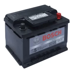 Batería de Auto Bosch S5 MP42 62Ah 560CCA Positivo Der