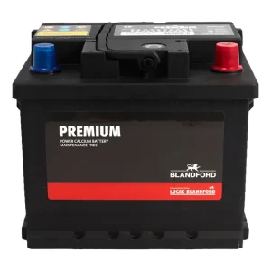 Batería de Auto 43Ah 440CCA 12V Positivo Derecho