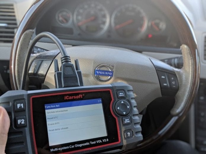 Todo lo que debes saber sobre el OBD de los vehículos Ford - Mundo Tuerca